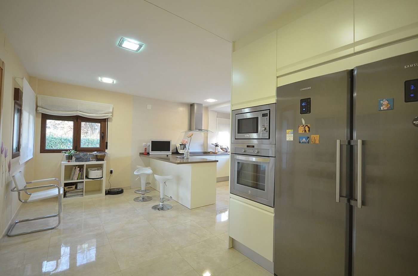 Apartamento en Albacete, España 5 dormitorios, 350 m2 No. 168793