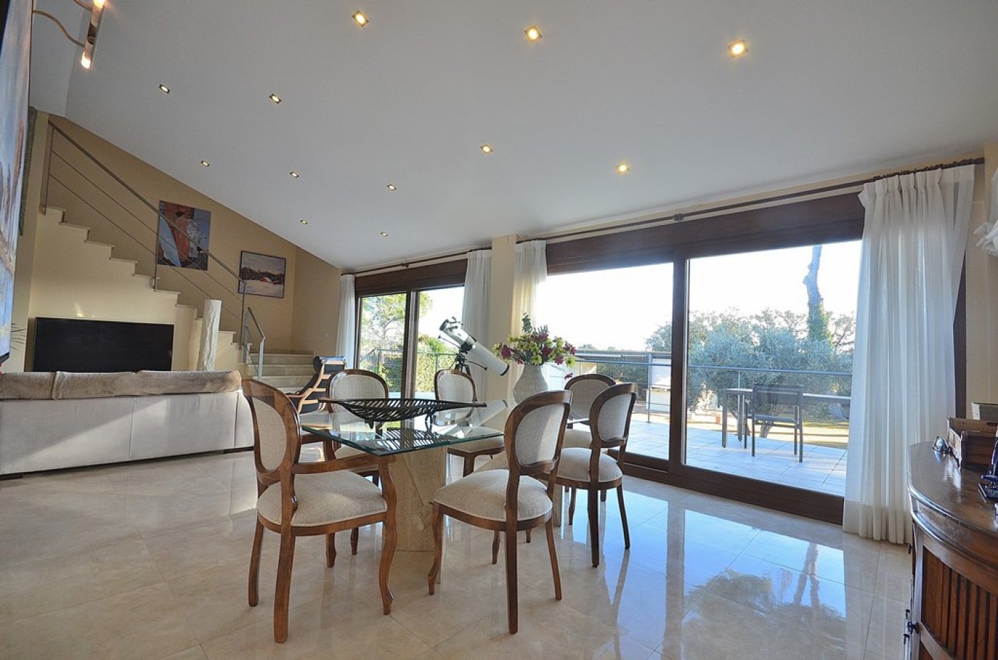 Apartamento en Albacete, España 5 dormitorios, 350 m2 No. 168793