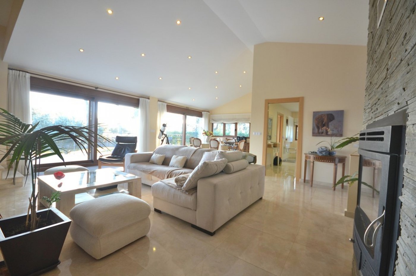 Apartamento en Albacete, España 5 dormitorios, 350 m2 No. 168793