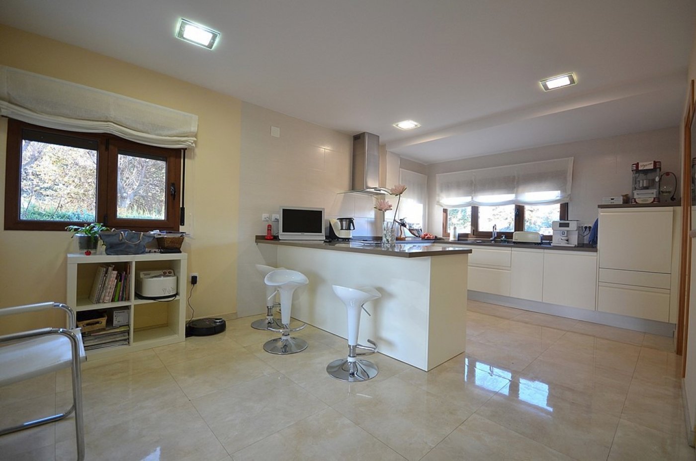 Apartamento en Albacete, España 5 dormitorios, 350 m2 No. 168793