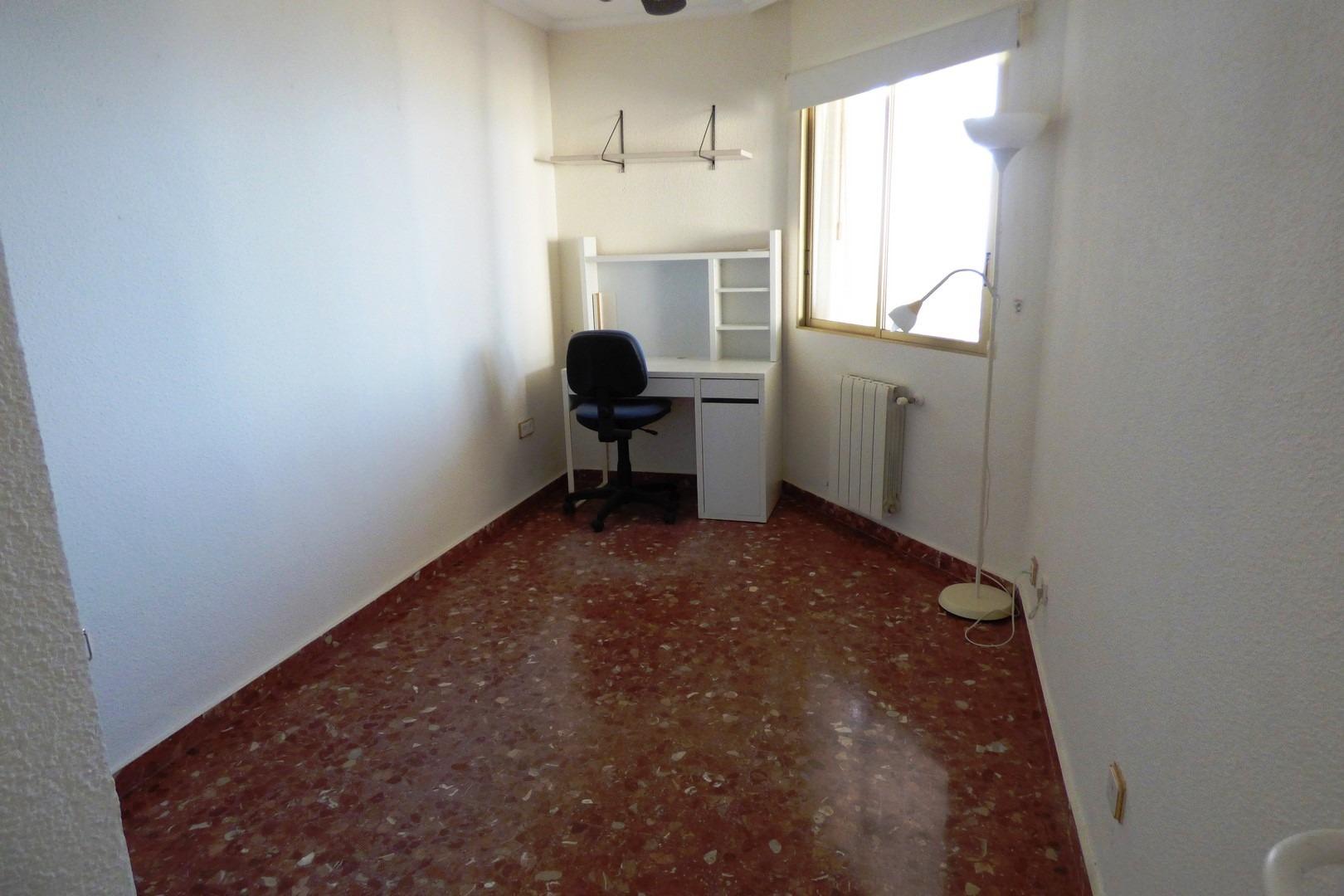 Appartamento a Cabo De Las Huertas, Alicante, Spagna 4 camere da letto, 130 mq. N° 168791