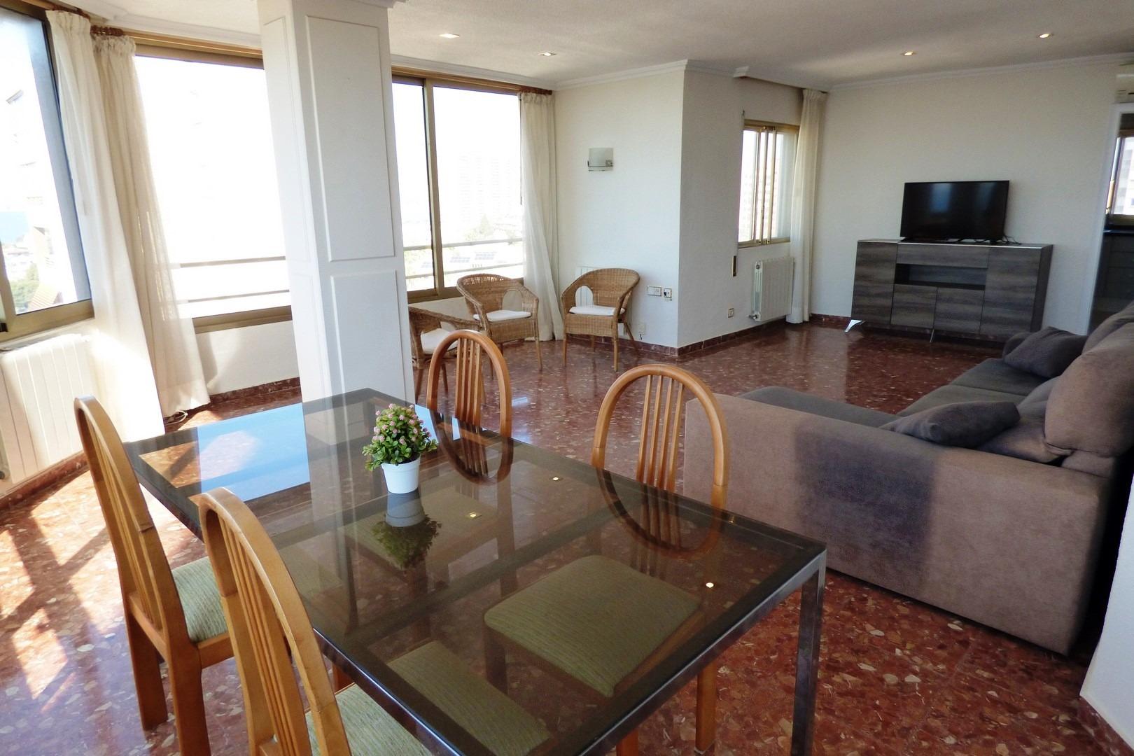 Appartamento a Cabo De Las Huertas, Alicante, Spagna 4 camere da letto, 130 mq. N° 168791