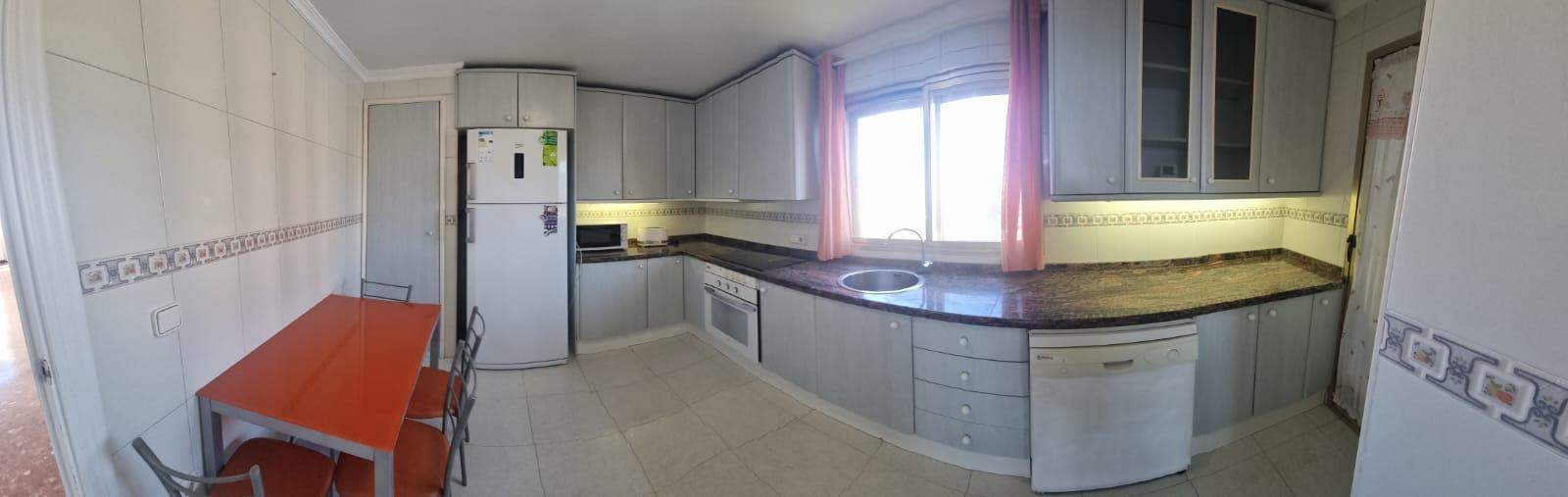 Appartamento a Cabo De Las Huertas, Alicante, Spagna 4 camere da letto, 130 mq. N° 168791
