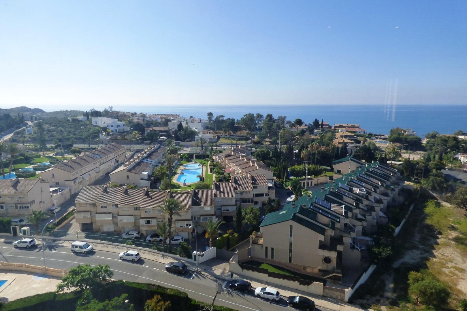 Appartamento a Cabo De Las Huertas, Alicante, Spagna 4 camere da letto, 130 mq. N° 168791