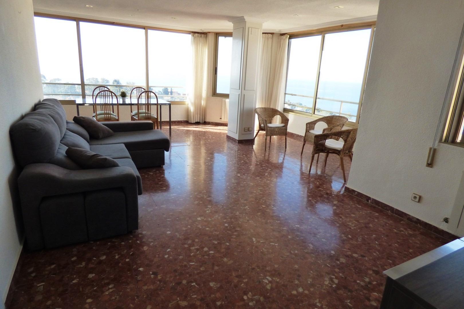 Appartamento a Cabo De Las Huertas, Alicante, Spagna 4 camere da letto, 130 mq. N° 168791