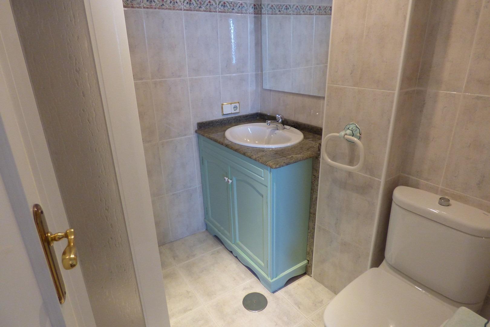 Appartamento a Cabo De Las Huertas, Alicante, Spagna 4 camere da letto, 130 mq. N° 168791