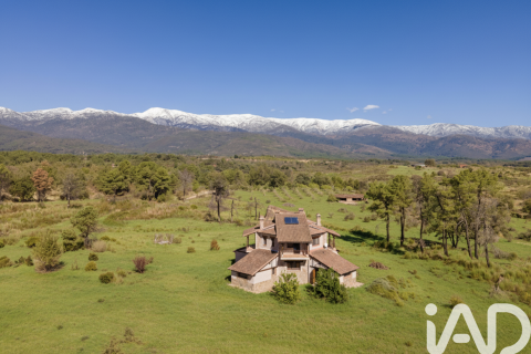 Сasa en Villanueva de la Vera, Cáceres, España 7 dormitorios, 234 m2 No. 187785