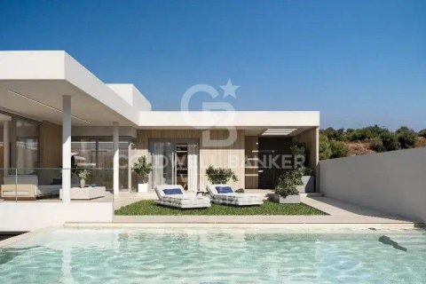 Dom w Estepona, Malaga, Hiszpania 4 sypialnie, 463 mkw. nr 158968