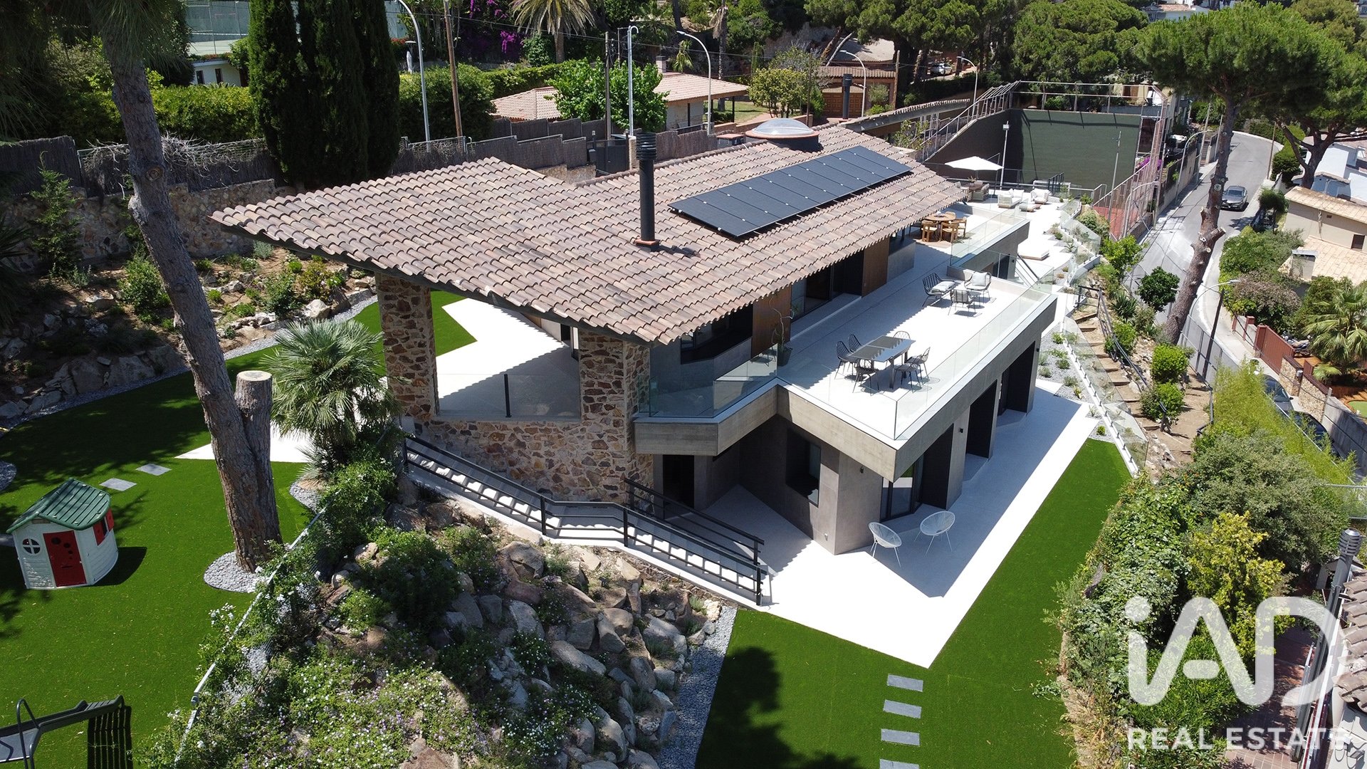 Talo Premia De Dalt, Barcelona, Espanja 453 m2 No. 188104