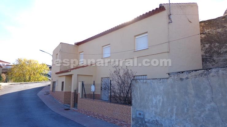Dom w Caniles, Granada, Hiszpania 3 sypialnie, 200 mkw. nr 184019