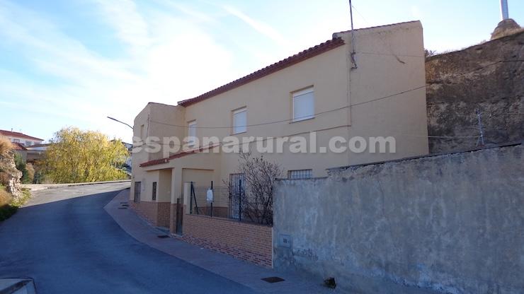 Dom w Caniles, Granada, Hiszpania 3 sypialnie, 200 mkw. nr 184019