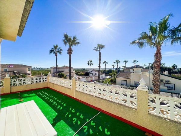 House in Ciudad Quesada, Alicante, Spain 5 bedrooms, 300 sq.m. No. 181275