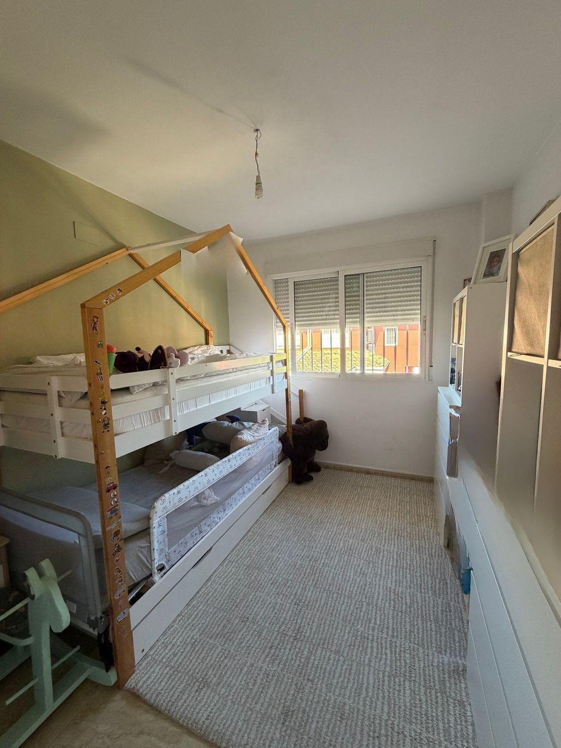 Hus i San Juan, Alicante, Spanien 3 sovrum, 220 kvm. Nr. 181274