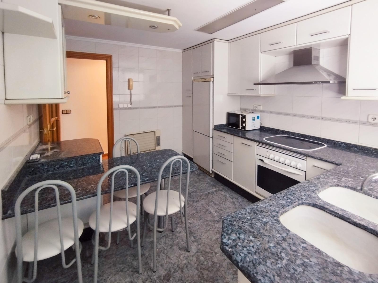 Dzīvoklis Valencia, Spānijā 4 istabas, 118 m2 Nr. 133428