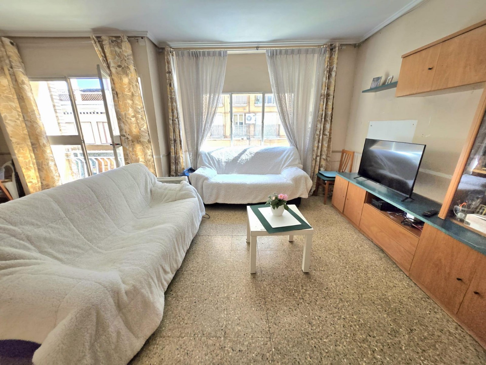 Apartment à Valencia, Espagne 4 chambres, 135 m2 No. 133429