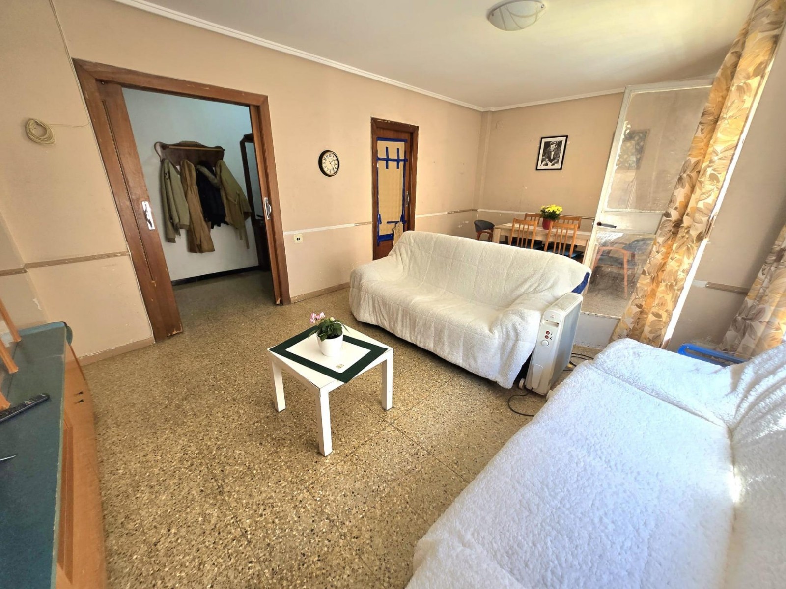 Apartment à Valencia, Espagne 4 chambres, 135 m2 No. 133429