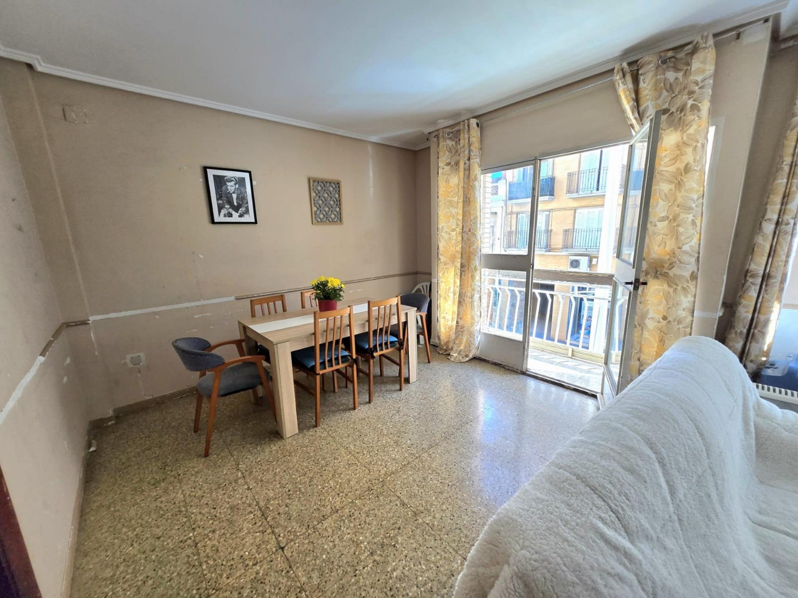 Apartment à Valencia, Espagne 4 chambres, 135 m2 No. 133429