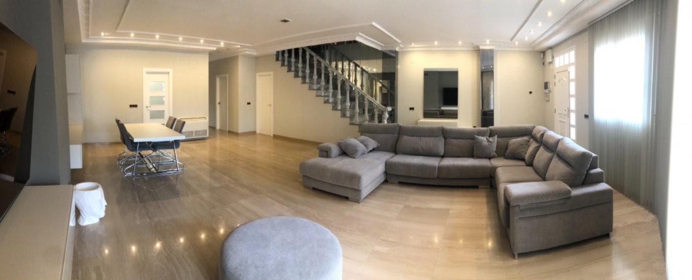 Duplex à Valencia, Espagne 3 chambres, 485 m2 No. 133425