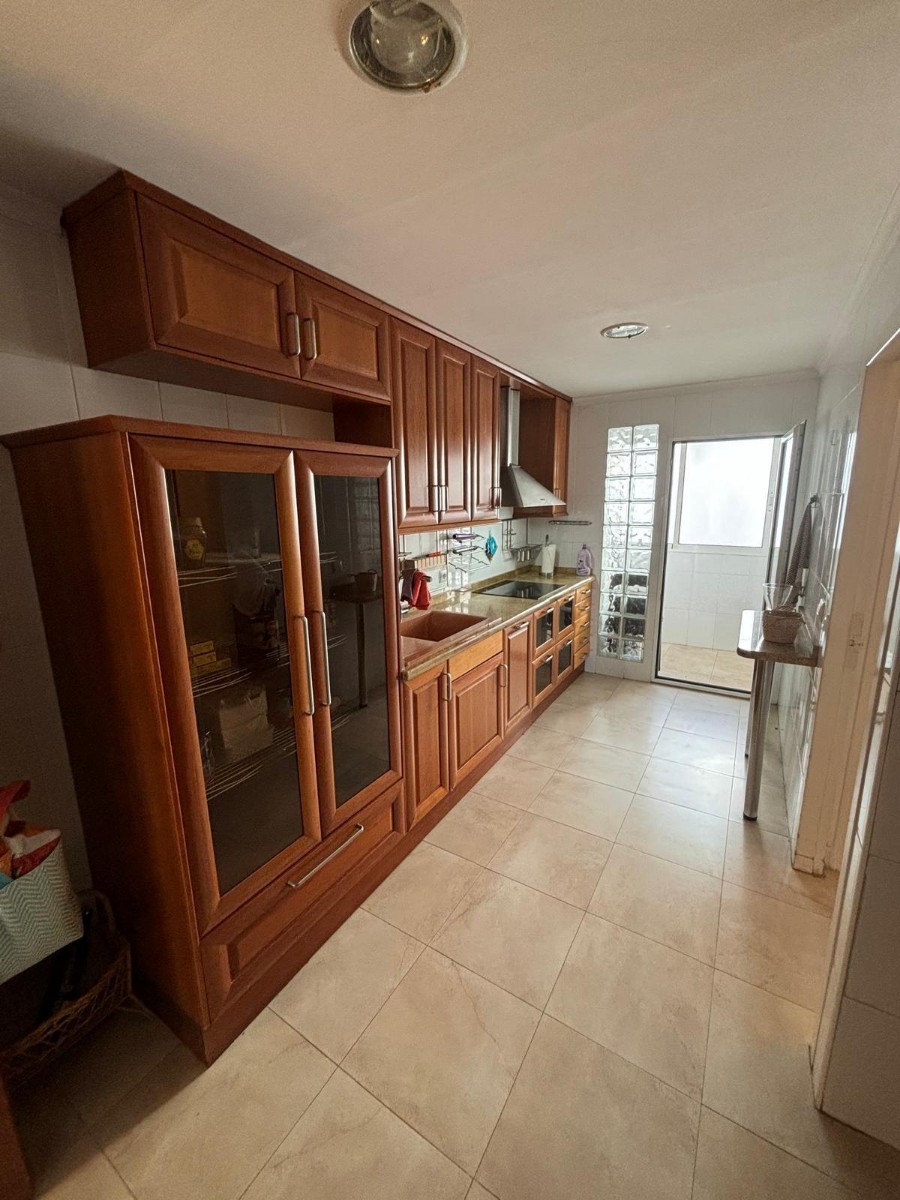 Apartament w Valencia, Hiszpania 5 sypialni, 149 mkw. nr 133427