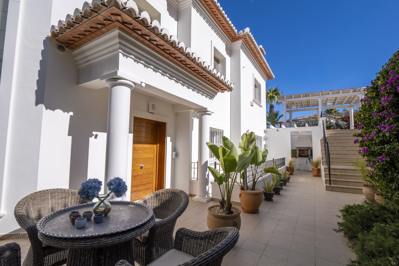 Villa a Javea, Alicante, Spagna 4 camere da letto, 332 mq. N° 179581