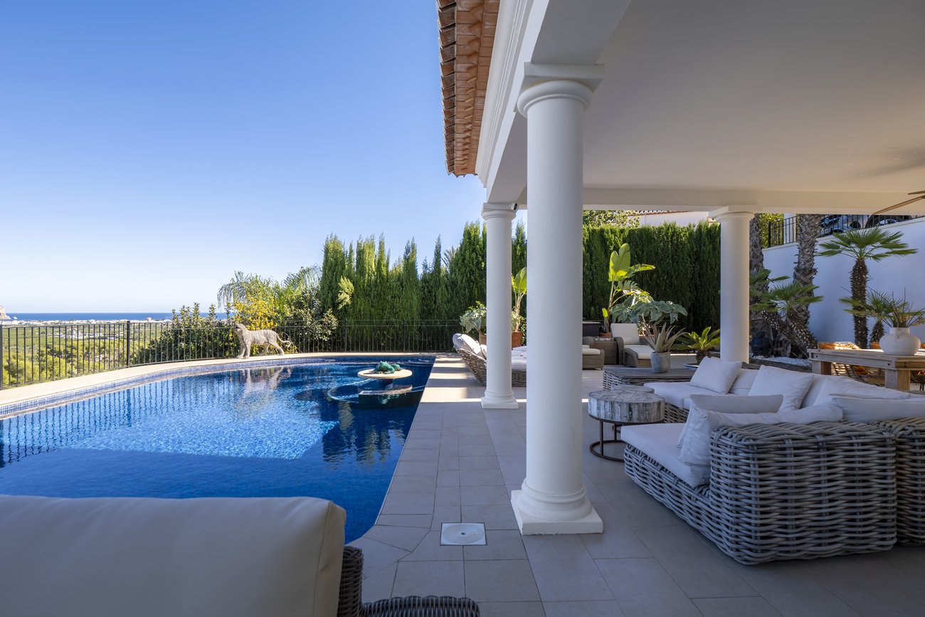 Villa a Javea, Alicante, Spagna 4 camere da letto, 332 mq. N° 179581