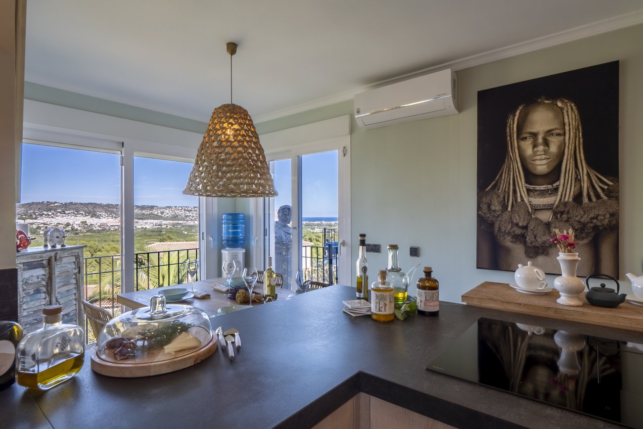 Villa a Javea, Alicante, Spagna 4 camere da letto, 332 mq. N° 179581