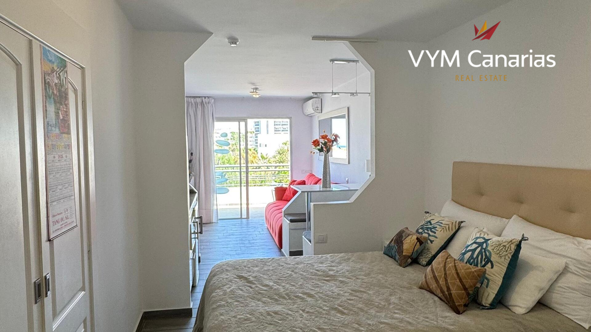 Apartment in Fanabe, Tenerife, Spain 1 room, 33 sq.m. No. 182553