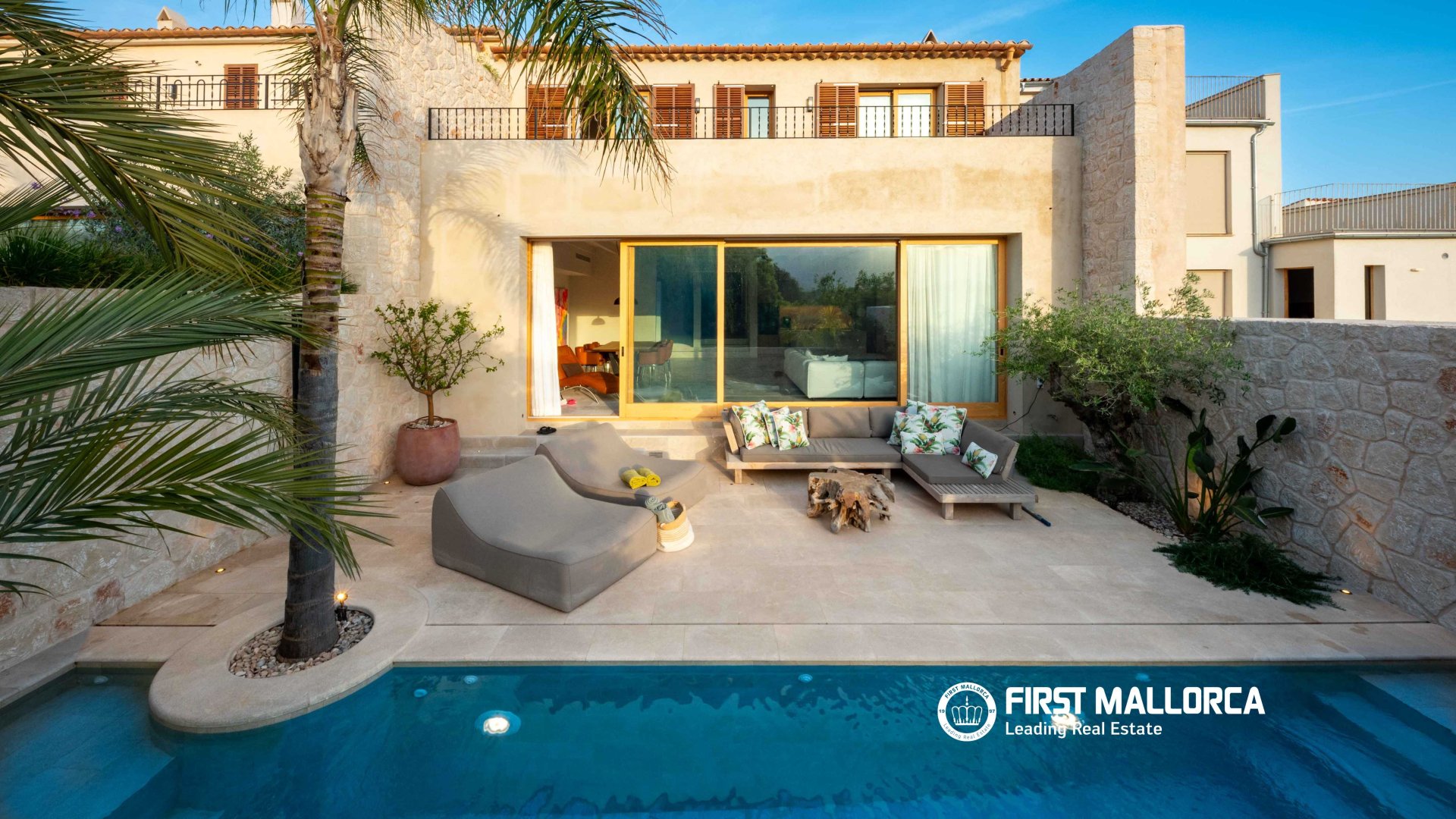 Townhouse in Campanet, Mallorca, Spain 4 bedrooms, 366 sq.m. No. 167261