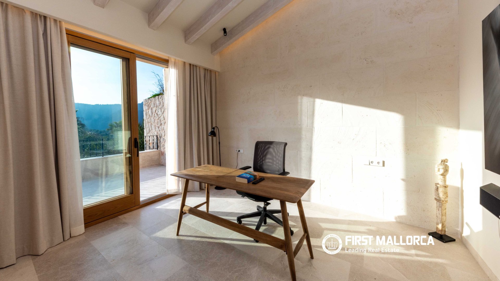 Townhouse in Campanet, Mallorca, Spain 4 bedrooms, 366 sq.m. No. 167261