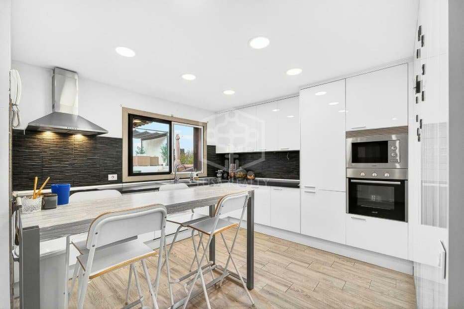 Huvila La Orotava, Tenerife, Espanja 3 makuuhuonetta, 253 m2 No. 167258