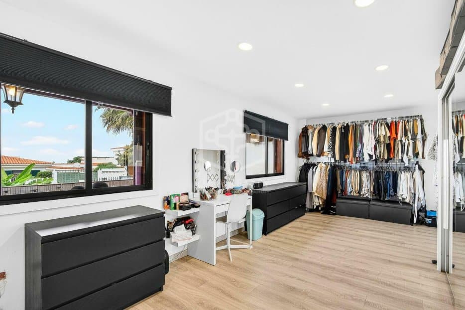 Huvila La Orotava, Tenerife, Espanja 3 makuuhuonetta, 253 m2 No. 167258