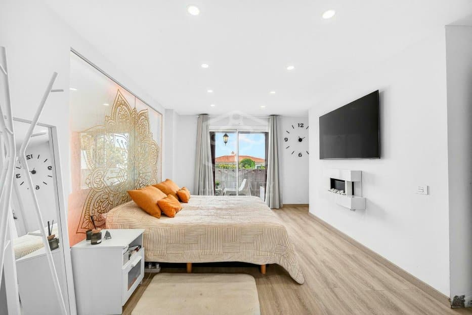 Huvila La Orotava, Tenerife, Espanja 3 makuuhuonetta, 253 m2 No. 167258