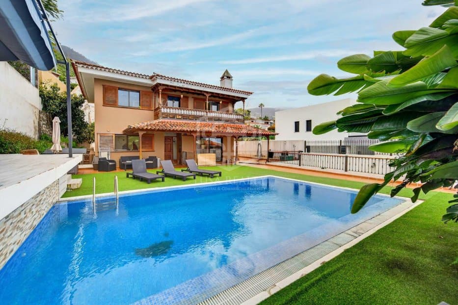 Huvila La Orotava, Tenerife, Espanja 3 makuuhuonetta, 253 m2 No. 167258