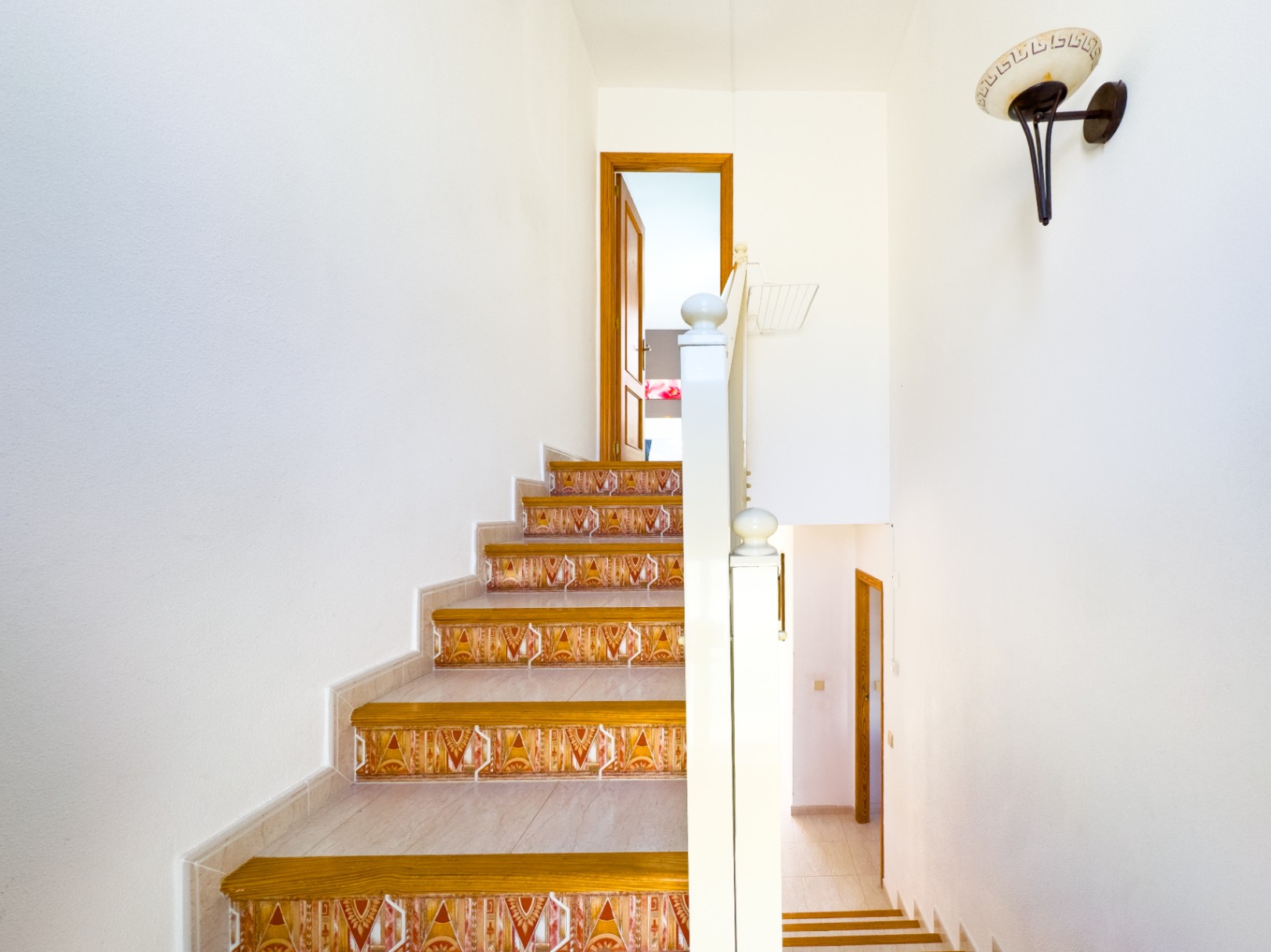 Villa i El Campello, Alicante, Spanien 3 sovrum, 256 kvm. Nr. 181066