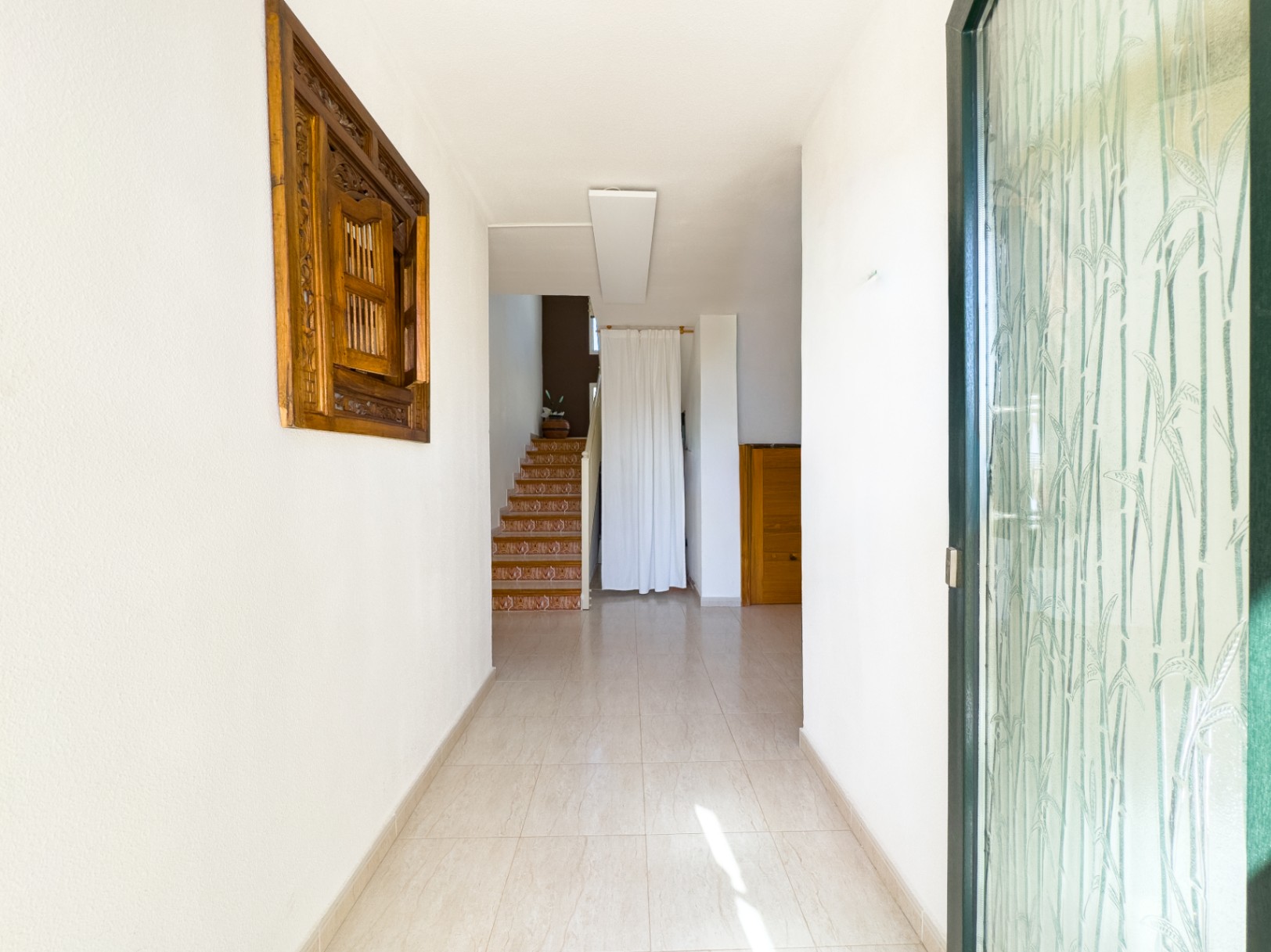 Villa i El Campello, Alicante, Spanien 3 sovrum, 256 kvm. Nr. 181066