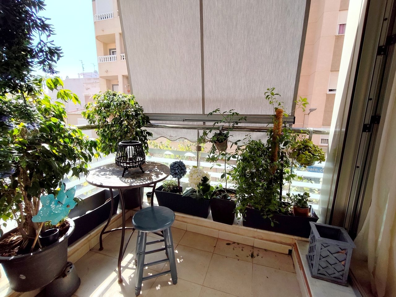Apartamento en Torrevieja, Alicante, España 3 dormitorios, 96 m2 No. 195245