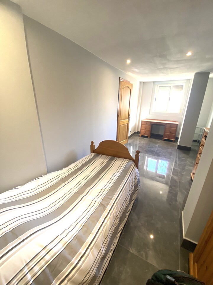 Villa à La Zenia, Alicante, Espagne 5 chambres, 178 m2 No. 195247