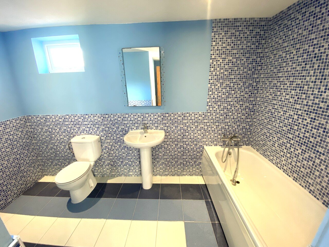 Villa à La Zenia, Alicante, Espagne 5 chambres, 178 m2 No. 195247