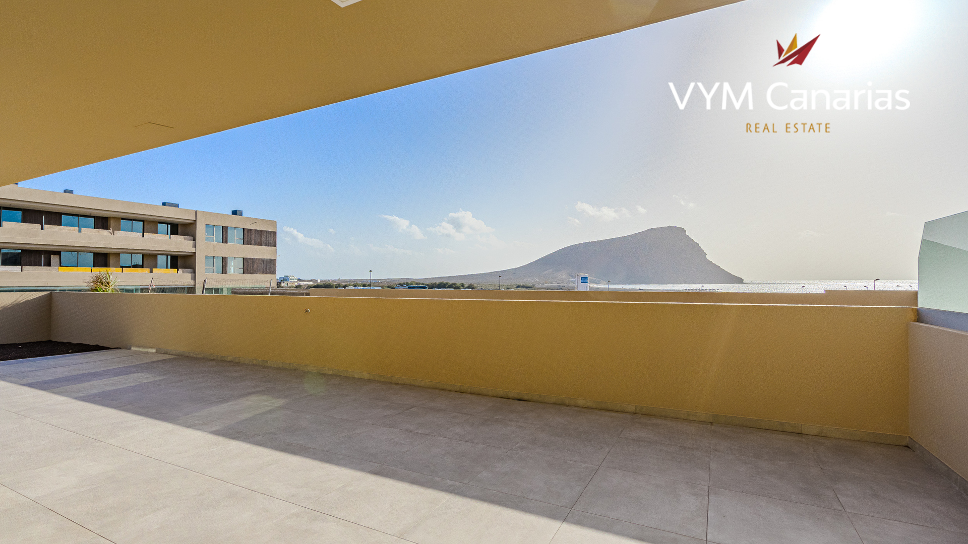 Apartamento en El Médano, Tenerife, España 3 dormitorios, 93 m2 No. 107543