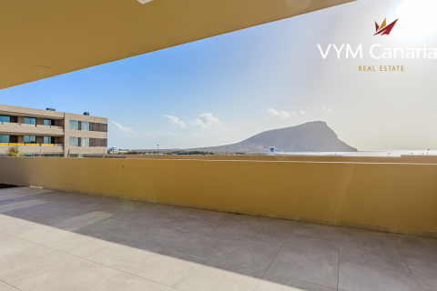Apartment in El Medano, Tenerife, Spain 3 bedrooms, 93 sq.m. No. 107543