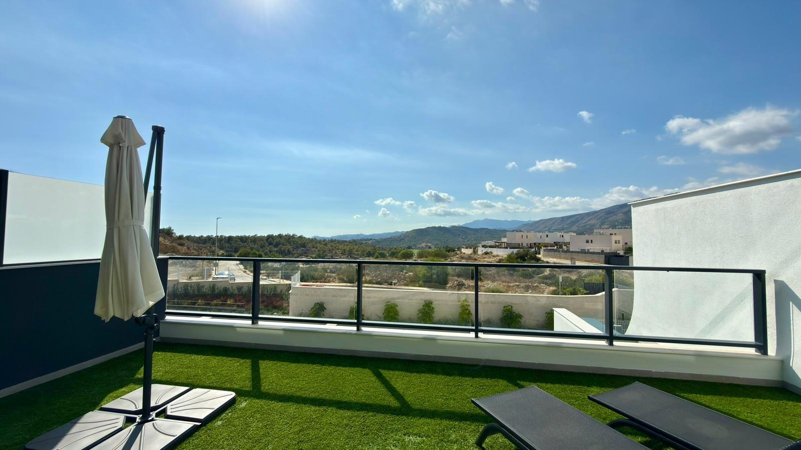 Zemes gabals Finestrat, Alicante, Spānijā 2 istabas, 96 m2 Nr. 165718
