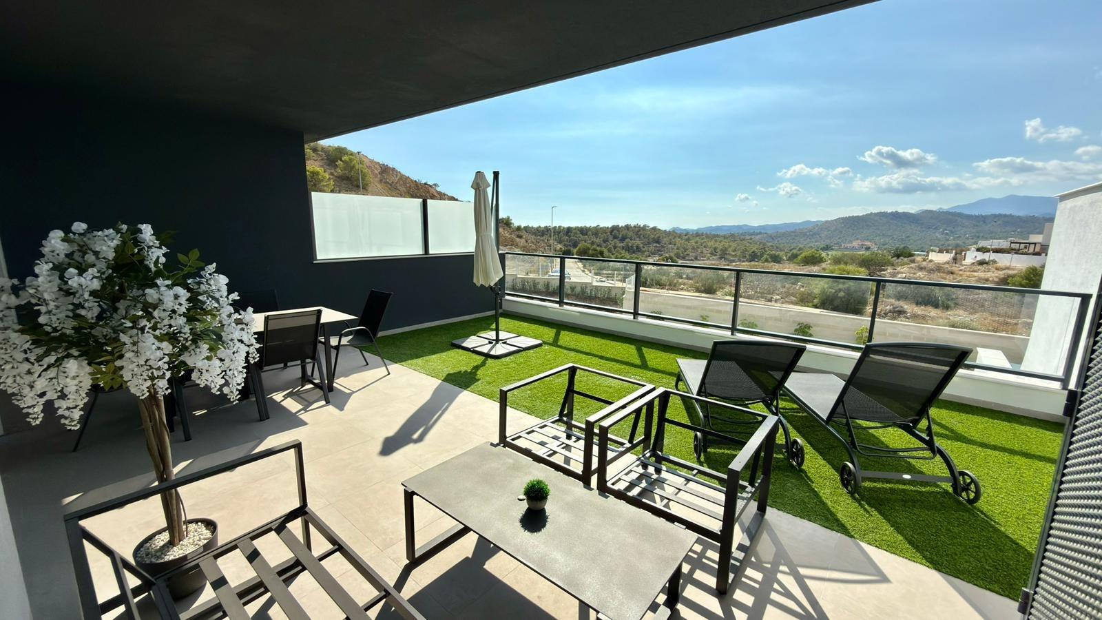 Zemes gabals Finestrat, Alicante, Spānijā 2 istabas, 96 m2 Nr. 165718