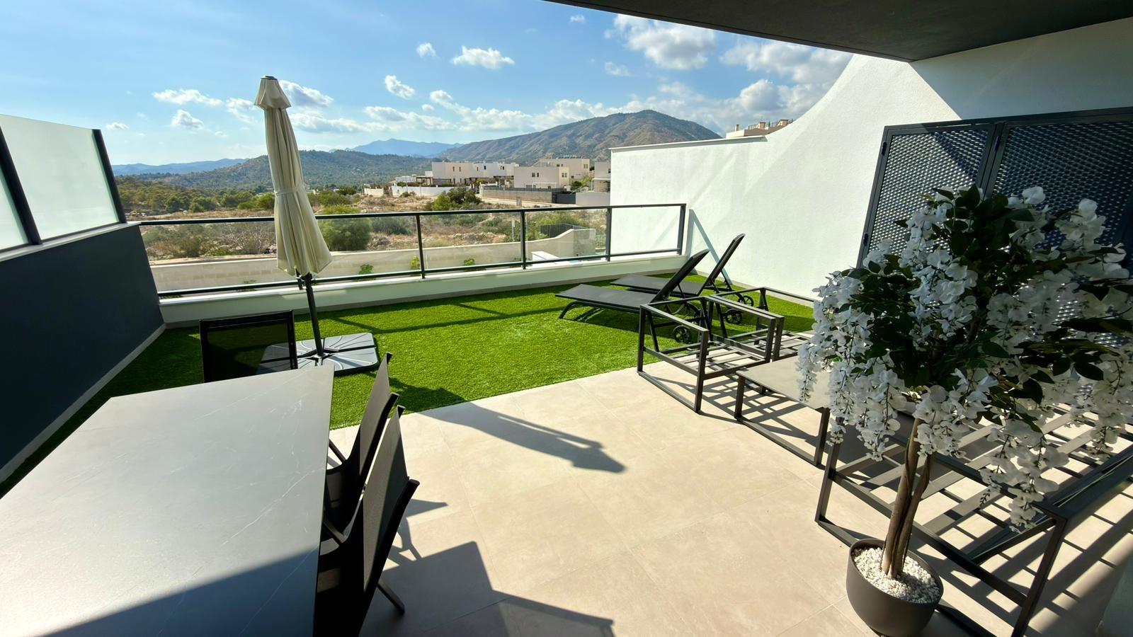 Zemes gabals Finestrat, Alicante, Spānijā 2 istabas, 96 m2 Nr. 165718