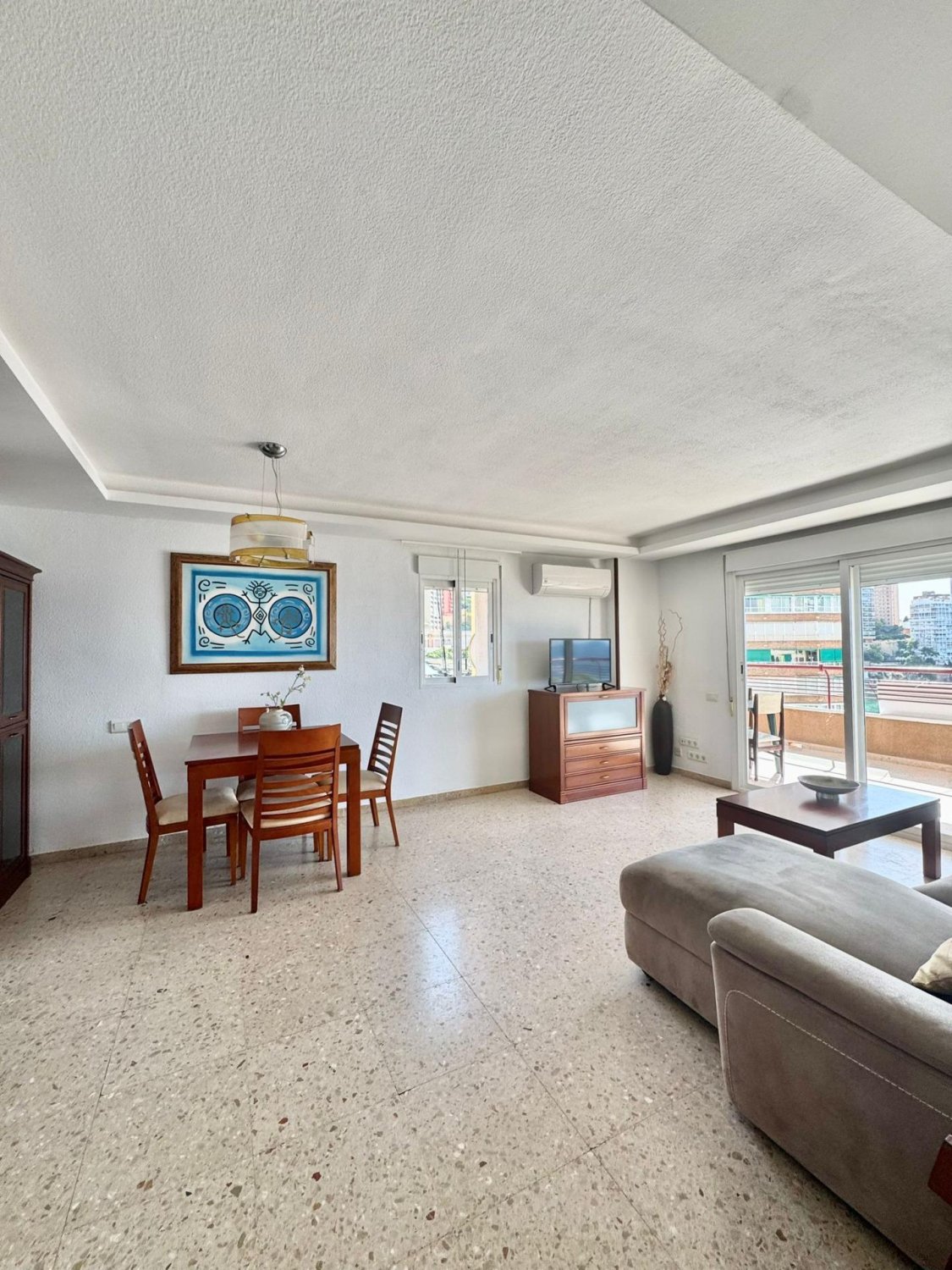Appartamento a Benidorm, Alicante, Spagna 2 camere da letto, 129 mq. N° 165721