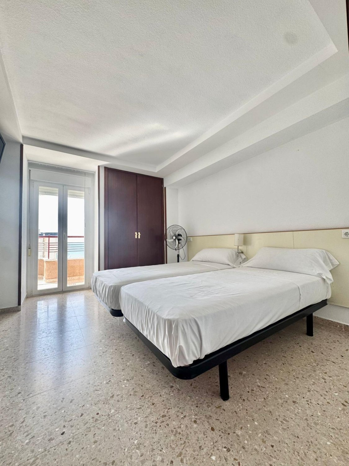 Appartamento a Benidorm, Alicante, Spagna 2 camere da letto, 129 mq. N° 165721