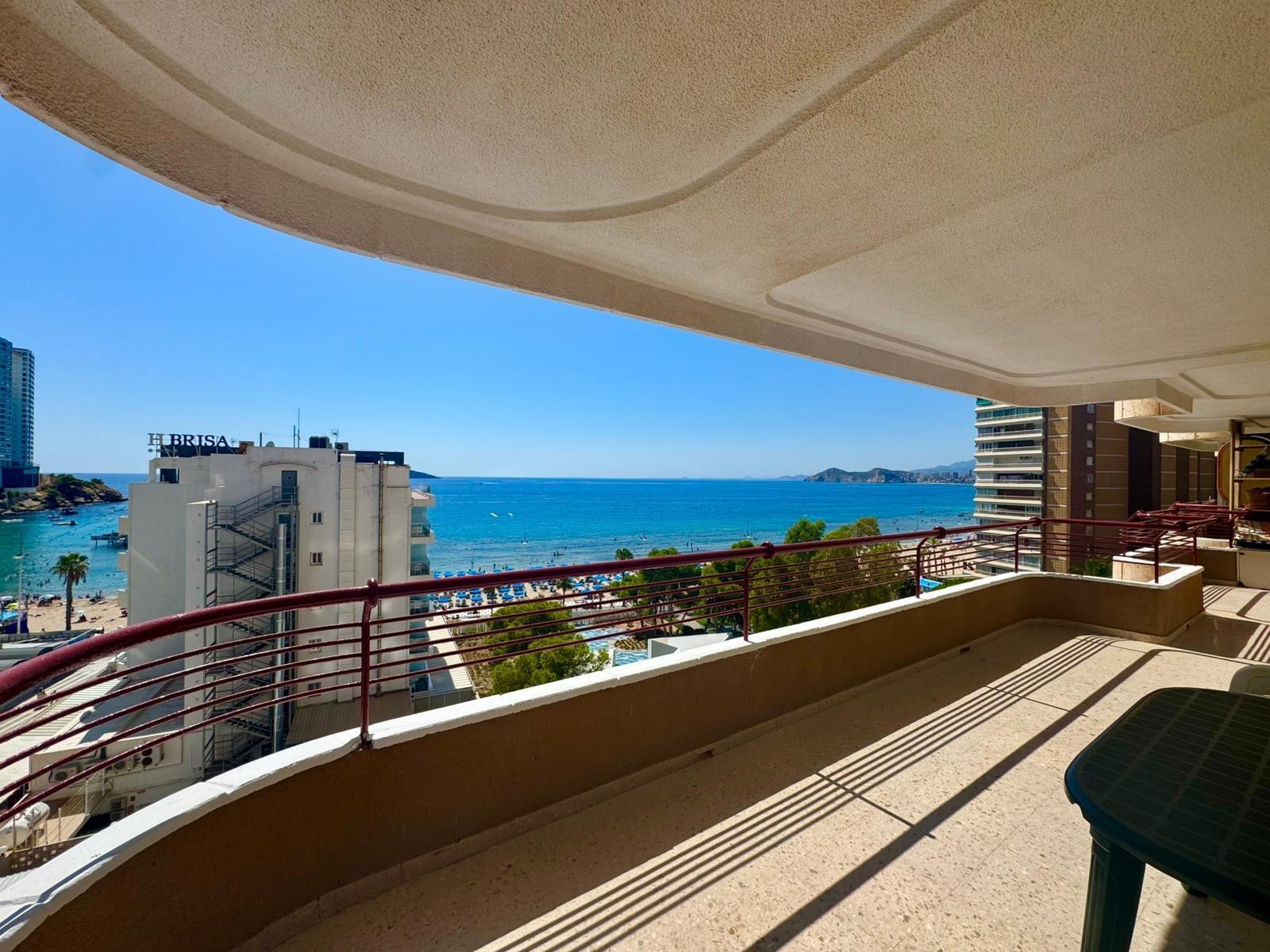 Appartamento a Benidorm, Alicante, Spagna 2 camere da letto, 129 mq. N° 165721