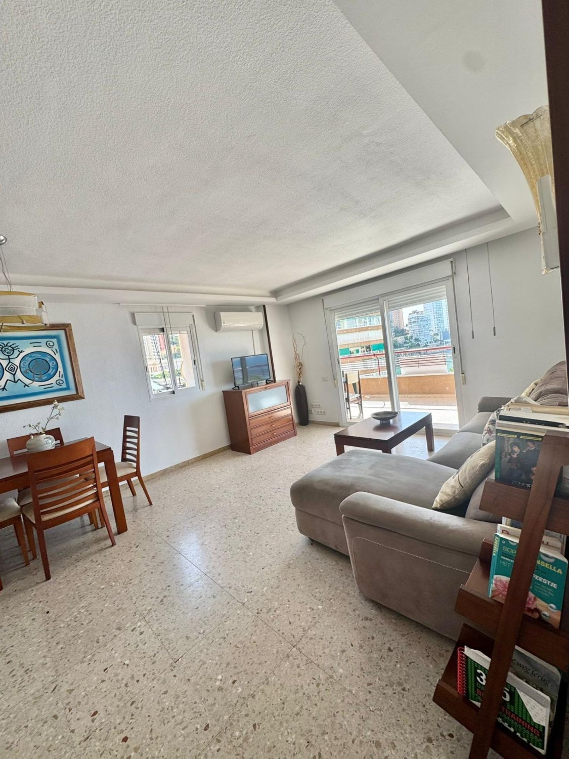 Appartamento a Benidorm, Alicante, Spagna 2 camere da letto, 129 mq. N° 165721