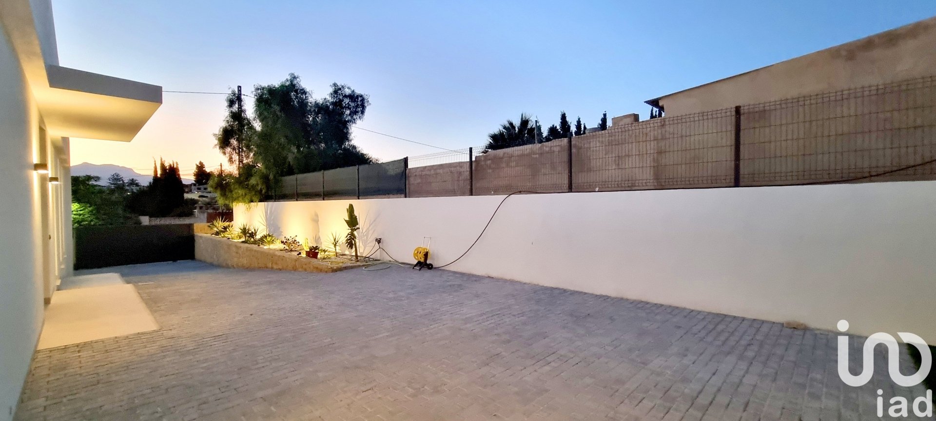 Māja Busot, Alicante, Spānijā 3 istabas, 239.65 m2 Nr. 153210