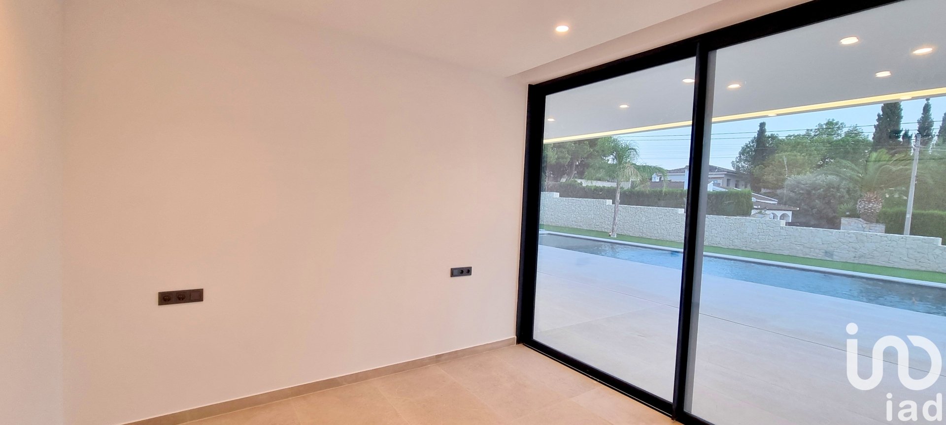 Māja Busot, Alicante, Spānijā 3 istabas, 239.65 m2 Nr. 153210