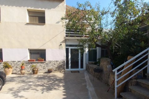 Commercial property à Tortosa, Tarragona, Espagne 354 m2 No. 153209